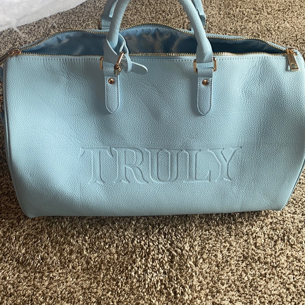 Truly Sky blue duffel bag
